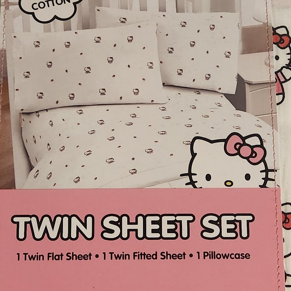 Hello Kitty Twin Bed Sheet Set - NEW